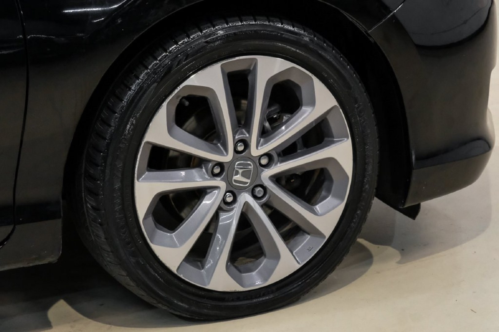 2014 Crystal Black Pearl /Black Honda Accord Sport (1HGCR2F52EA) with an 2.4L I4 DOHC i-VTEC 16V engine, CVT transmission, located at 15300 Midway Rd., Addison, TX, 75001, (972) 702-0011, 32.958321, -96.838074- Photo#59