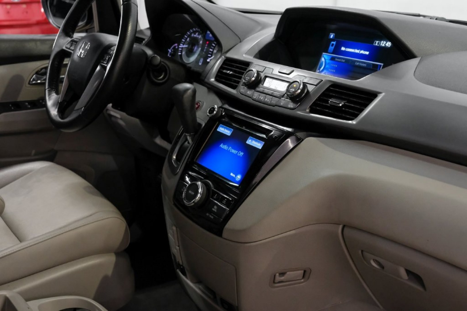 2016 Obsidian Blue Pearl /Gray Honda Odyssey EX-L (5FNRL5H60GB) with an 3.5L V6 SOHC i-VTEC 24V engine, Automatic transmission, located at 15300 Midway Rd., Addison, TX, 75001, (972) 702-0011, 32.958321, -96.838074- Photo#29