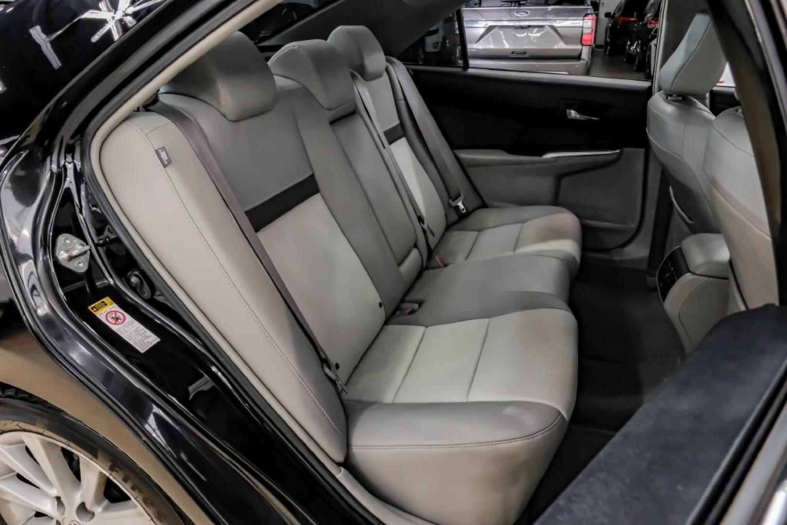 2014 Attitude Black Metallic /Ash Toyota Camry XLE (4T4BF1FK1ER) with an 2.5L I4 SMPI DOHC engine, Automatic transmission, located at 15300 Midway Rd., Addison, TX, 75001, (972) 702-0011, 32.958321, -96.838074- Photo#43