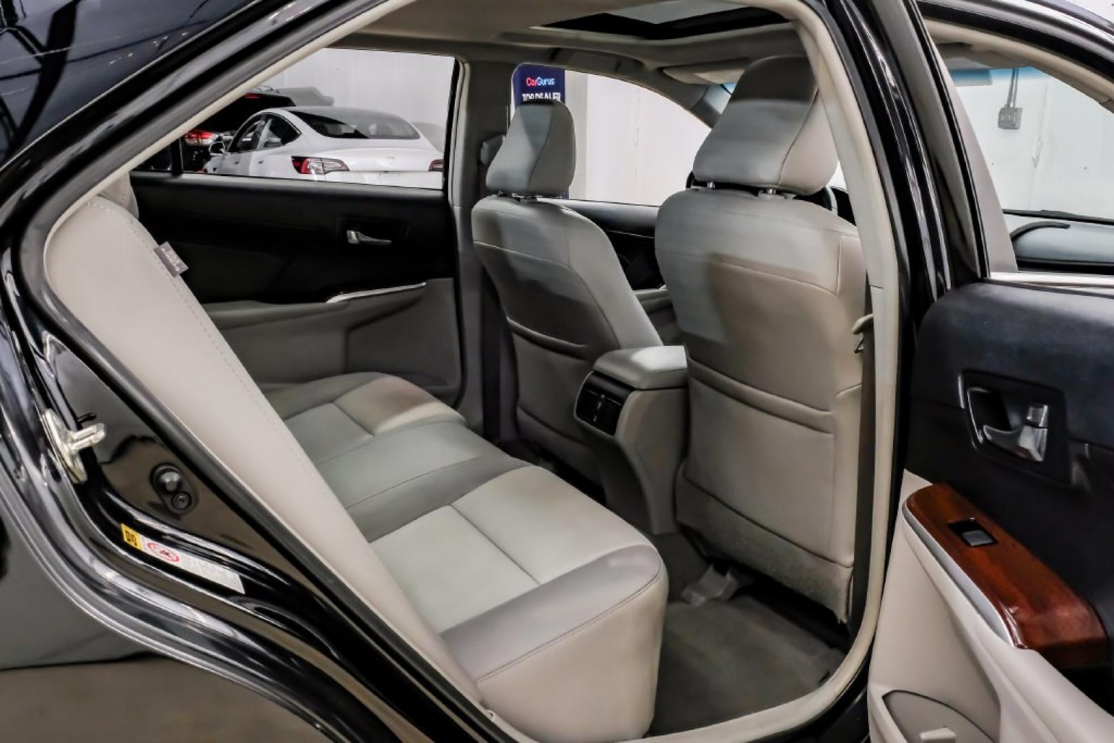 2014 Attitude Black Metallic /Ash Toyota Camry XLE (4T4BF1FK1ER) with an 2.5L I4 SMPI DOHC engine, Automatic transmission, located at 15300 Midway Rd., Addison, TX, 75001, (972) 702-0011, 32.958321, -96.838074- Photo#44