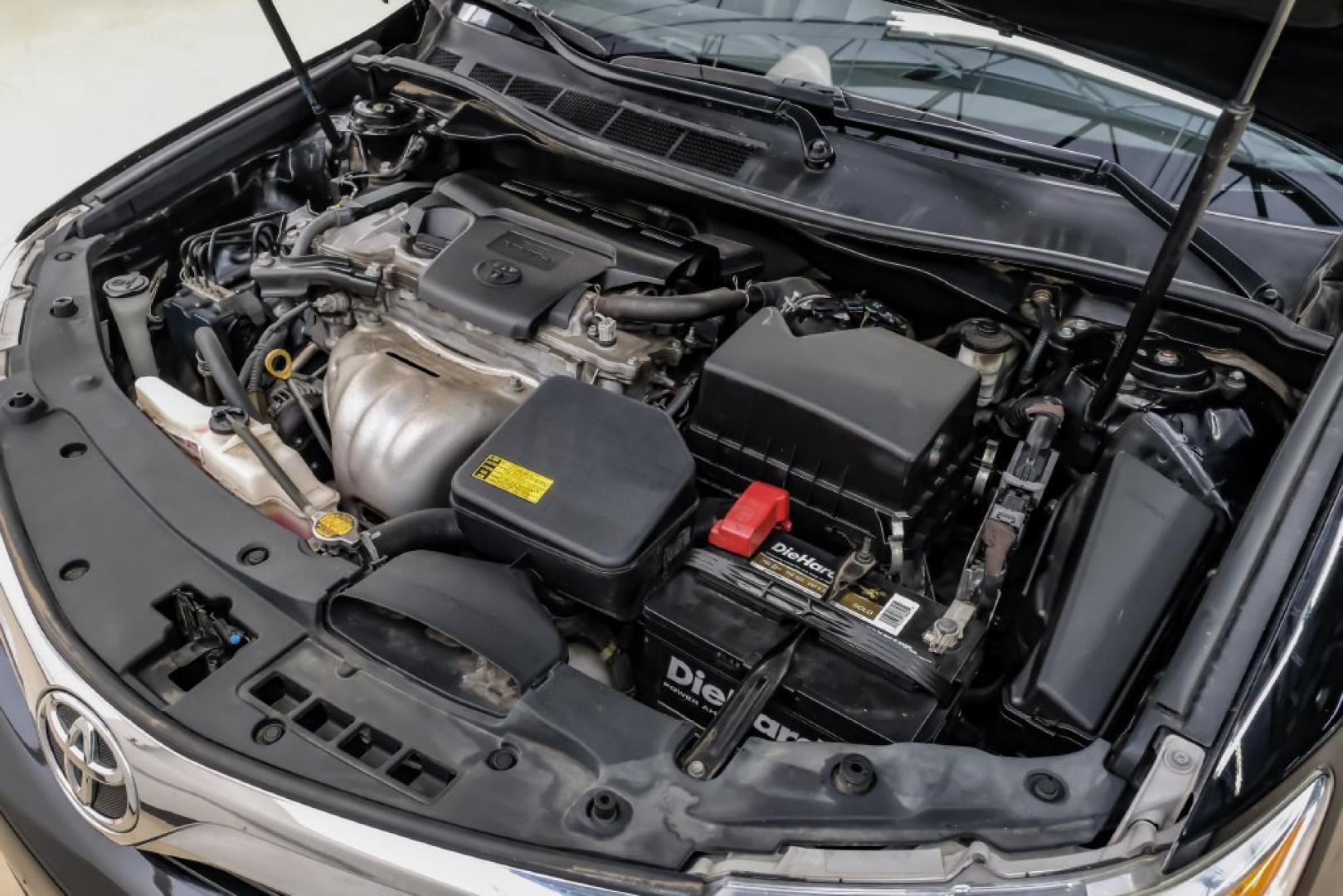 2014 Attitude Black Metallic /Ash Toyota Camry XLE (4T4BF1FK1ER) with an 2.5L I4 SMPI DOHC engine, Automatic transmission, located at 15300 Midway Rd., Addison, TX, 75001, (972) 702-0011, 32.958321, -96.838074- Photo#59