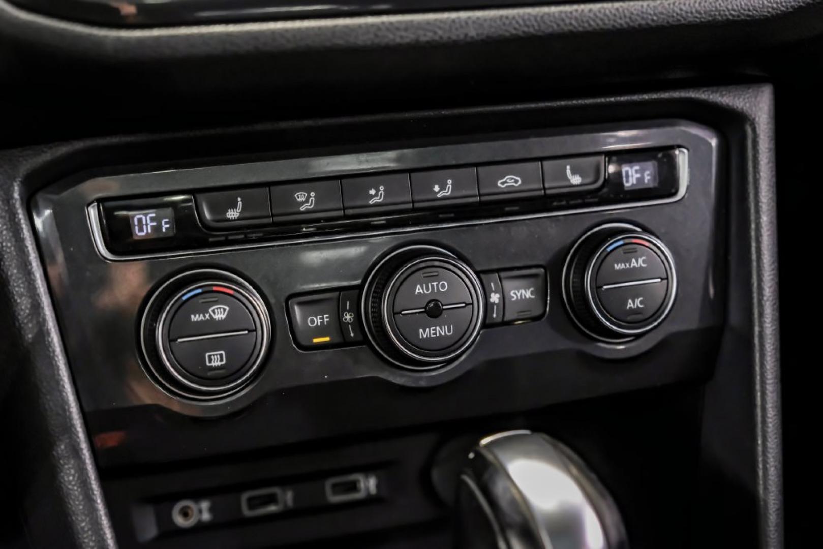 2018 Pearl Metallic /Titan Black Volkswagen Tiguan 2.0T SEL (3VV2B7AX1JM) with an 2.0L TSI DOHC engine, Automatic transmission, located at 15300 Midway Rd., Addison, TX, 75001, (972) 702-0011, 32.958321, -96.838074- Photo#32