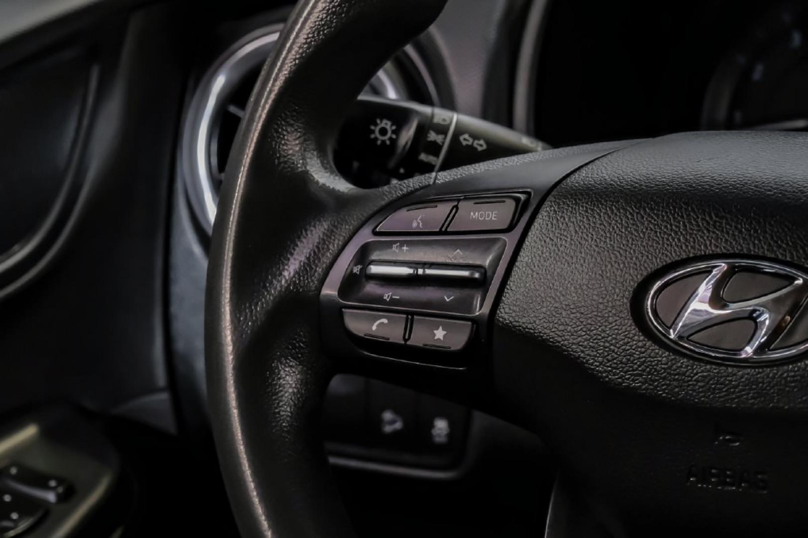 2023 Silver /Black Hyundai Kona SE (KM8K22AB4PU) with an 2.0L I4 DOHC Dual CVVT engine, CVT transmission, located at 15300 Midway Rd., Addison, TX, 75001, (972) 702-0011, 32.958321, -96.838074- Photo#21