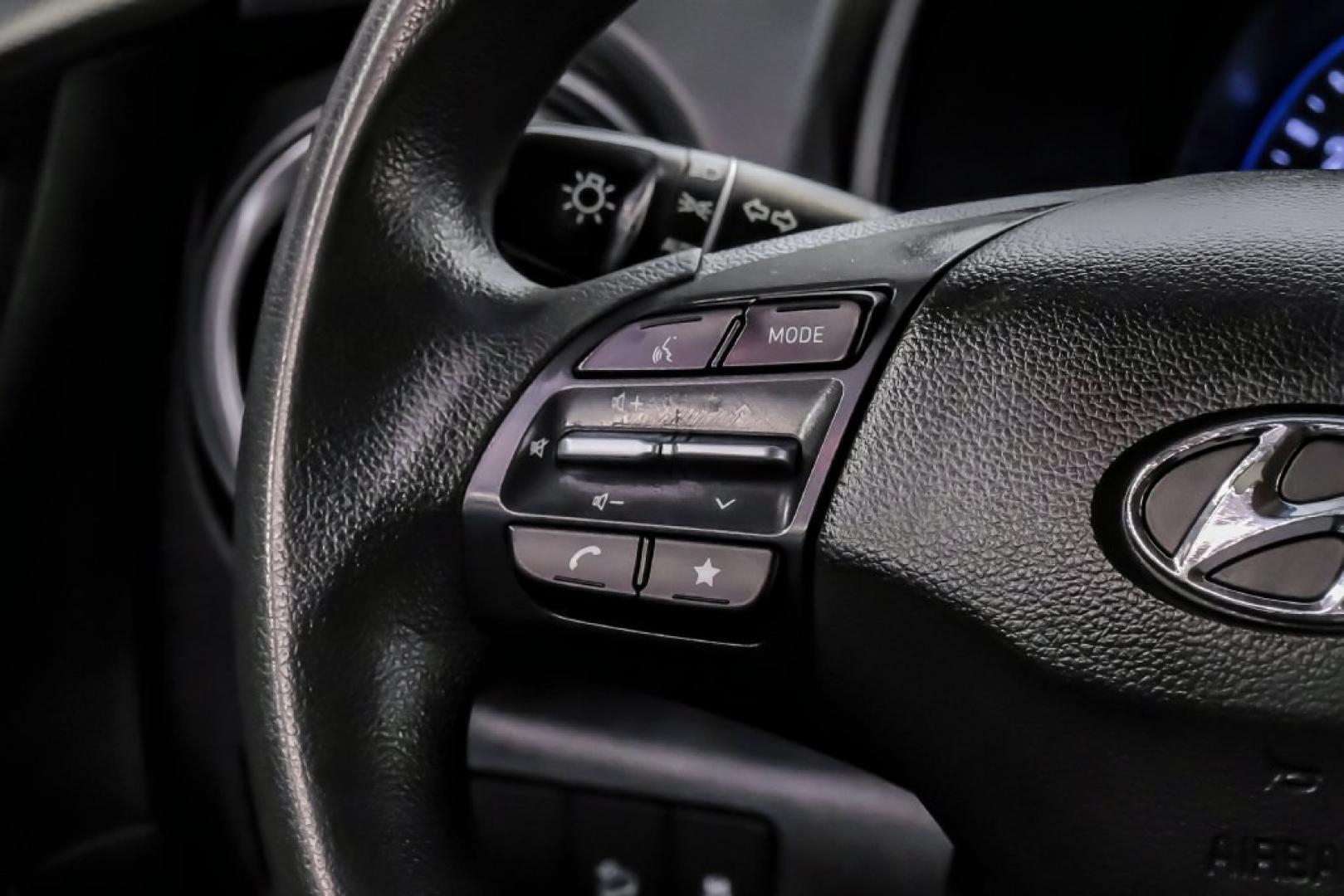 2023 Silver /Black Hyundai Kona SE (KM8K22ABXPU) with an 2.0L I4 DOHC Dual CVVT engine, CVT transmission, located at 15300 Midway Rd., Addison, TX, 75001, (972) 702-0011, 32.958321, -96.838074- Photo#21