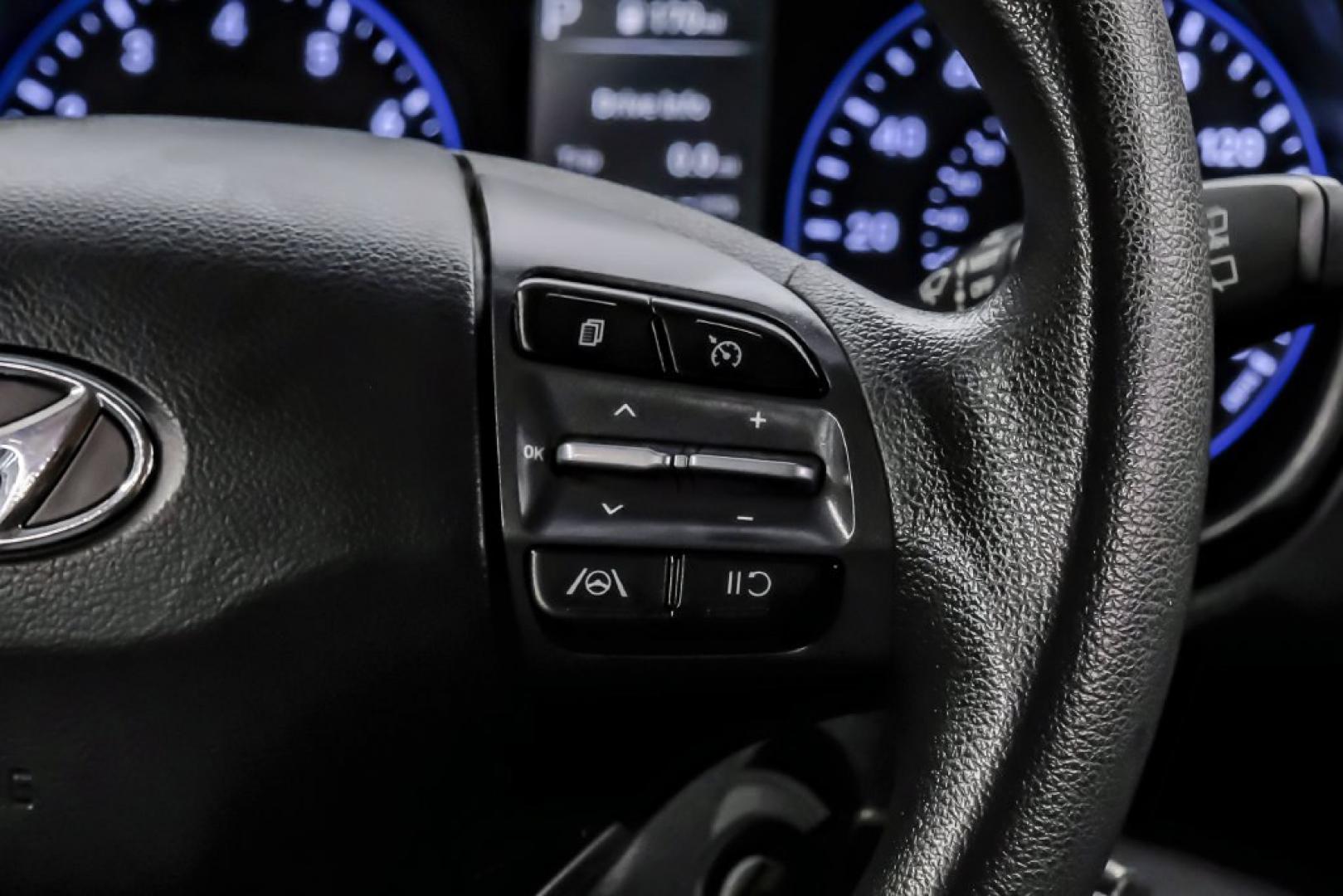 2023 Silver /Black Hyundai Kona SE (KM8K22ABXPU) with an 2.0L I4 DOHC Dual CVVT engine, CVT transmission, located at 15300 Midway Rd., Addison, TX, 75001, (972) 702-0011, 32.958321, -96.838074- Photo#22