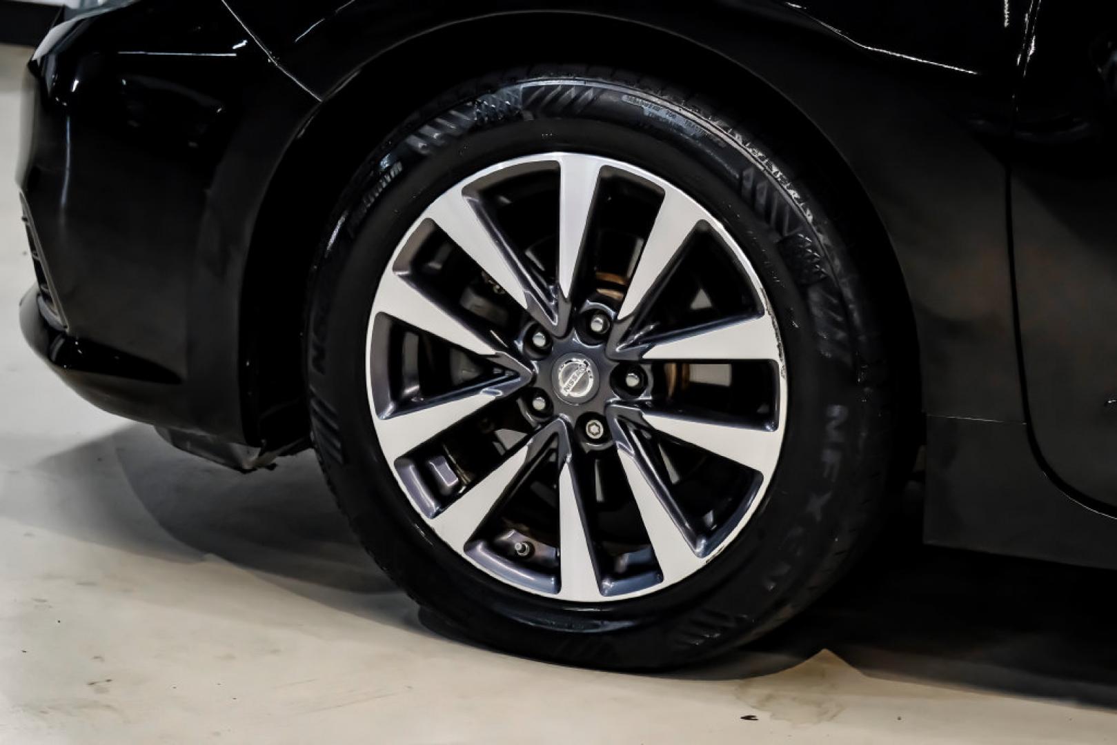2017 Super Black /Beige Nissan Altima 2.5 SV (1N4AL3AP6HC) with an 2.5L 4-Cylinder DOHC 16V engine, CVT transmission, located at 15300 Midway Rd., Addison, TX, 75001, (972) 702-0011, 32.958321, -96.838074- Photo#61