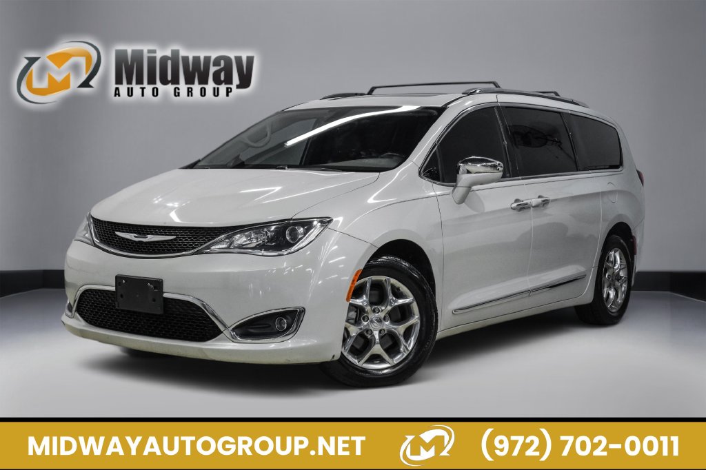photo of 2017 Chrysler Pacifica Limited