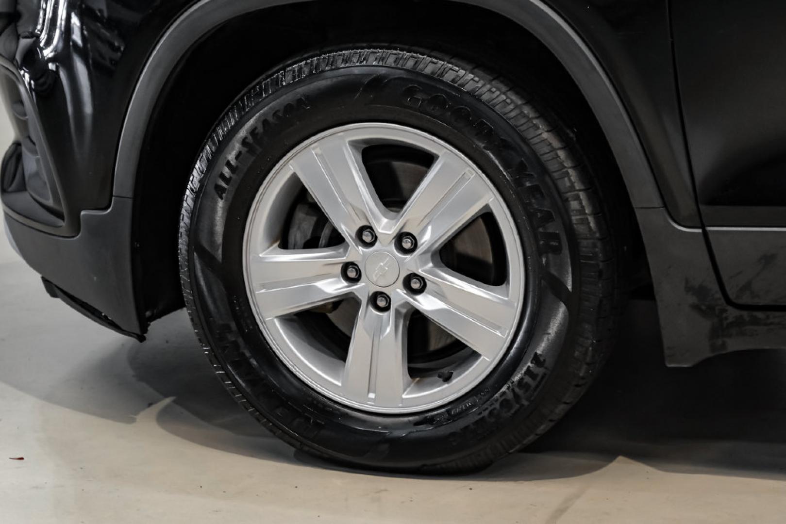 2019 Black Metallic /Jet Black Chevrolet Trax LT (3GNCJLSB1KL) with an ECOTEC 1.4L I4 SMPI DOHC Turbocharged VVT engine, Automatic transmission, located at 15300 Midway Rd., Addison, TX, 75001, (972) 702-0011, 32.958321, -96.838074- Photo#52
