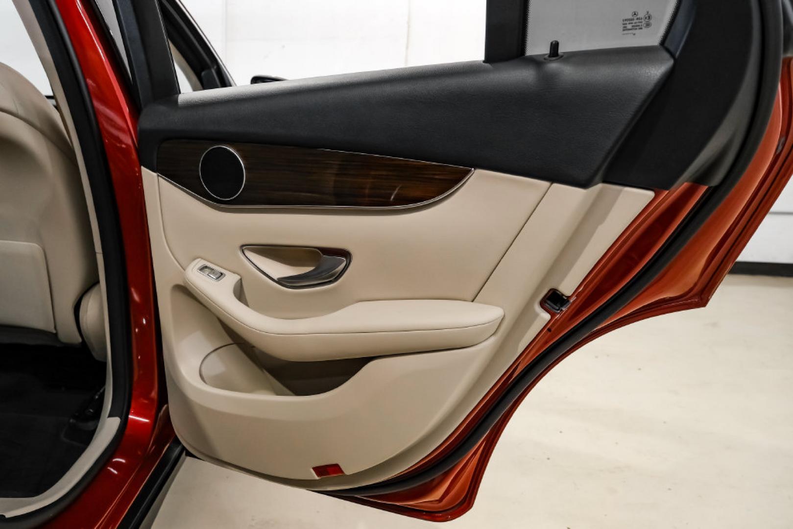 2019 designo Cardinal Red Metallic /Silk Beige Mercedes-Benz GLC GLC 300 (WDC0G4JB0KF) with an I4 engine, Automatic transmission, located at 15300 Midway Rd., Addison, TX, 75001, (972) 702-0011, 32.958321, -96.838074- Photo#41