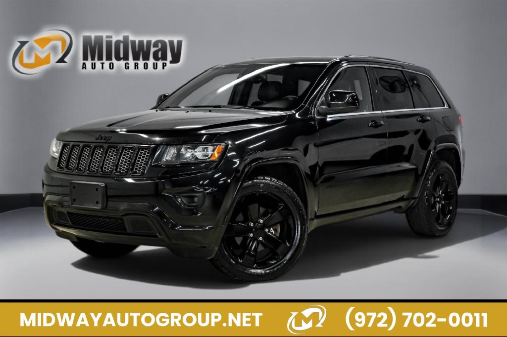 2015 Brilliant Black Crystal Pearlcoat /Black Jeep Grand Cherokee Altitude (1C4RJFAG0FC) with an 3.6L V6 24V VVT engine, Automatic transmission, located at 15300 Midway Rd., Addison, TX, 75001, (972) 702-0011, 32.958321, -96.838074- Photo#0