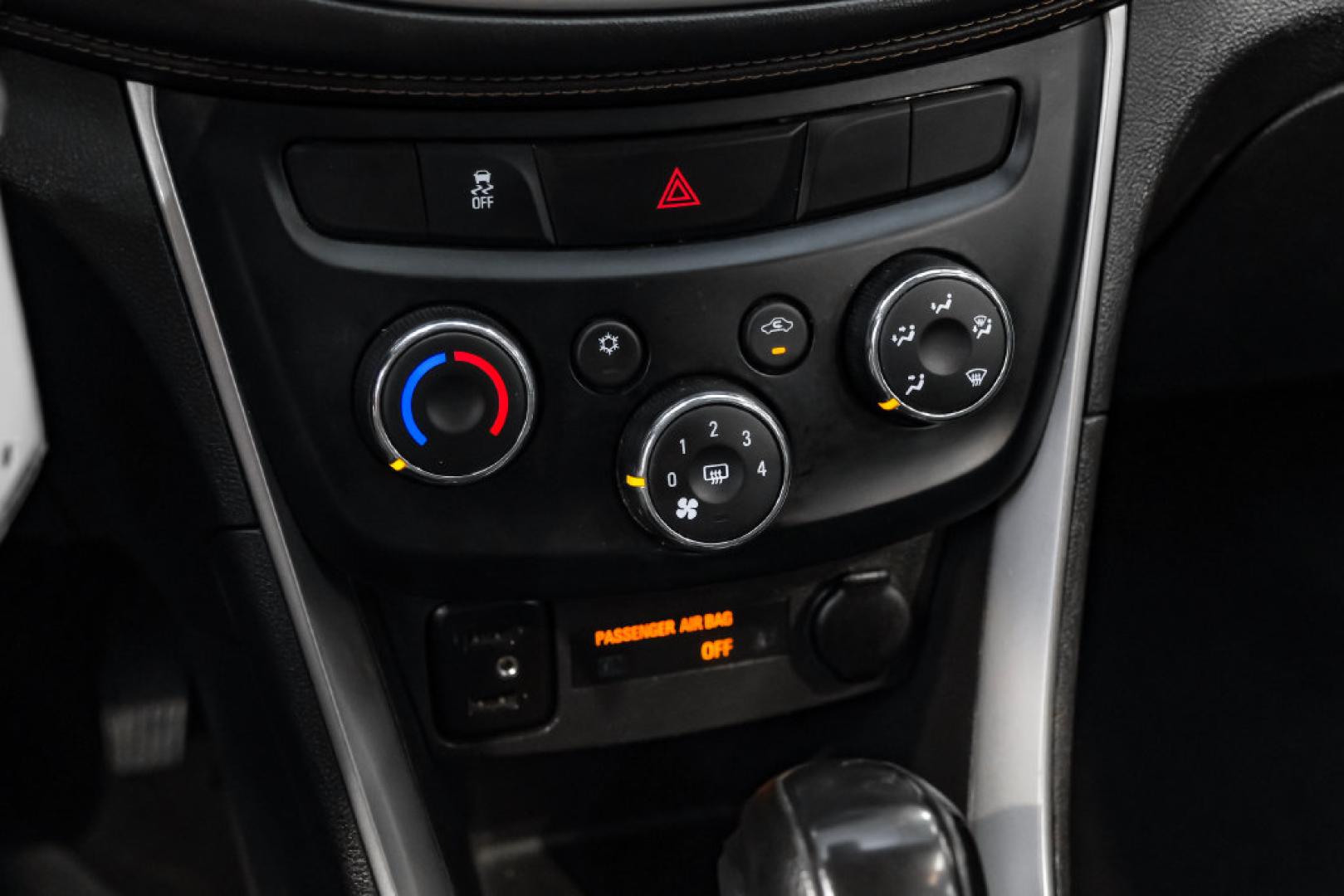 2019 Summit White /Black Chevrolet Trax LS (3GNCJKSB8KL) with an ECOTEC 1.4L I4 SMPI DOHC Turbocharged VVT engine, Automatic transmission, located at 15300 Midway Rd., Addison, TX, 75001, (972) 702-0011, 32.958321, -96.838074- Photo#30