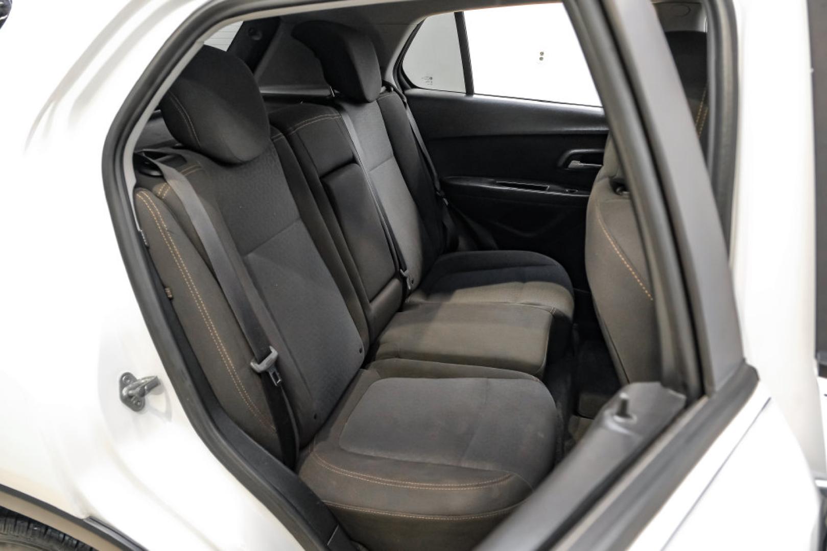 2019 Summit White /Black Chevrolet Trax LS (3GNCJKSB8KL) with an ECOTEC 1.4L I4 SMPI DOHC Turbocharged VVT engine, Automatic transmission, located at 15300 Midway Rd., Addison, TX, 75001, (972) 702-0011, 32.958321, -96.838074- Photo#39