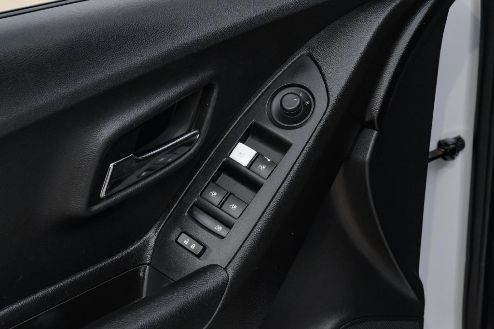 2019 Summit White /Black Chevrolet Trax LS (3GNCJKSB8KL) with an ECOTEC 1.4L I4 SMPI DOHC Turbocharged VVT engine, Automatic transmission, located at 15300 Midway Rd., Addison, TX, 75001, (972) 702-0011, 32.958321, -96.838074- Photo#46