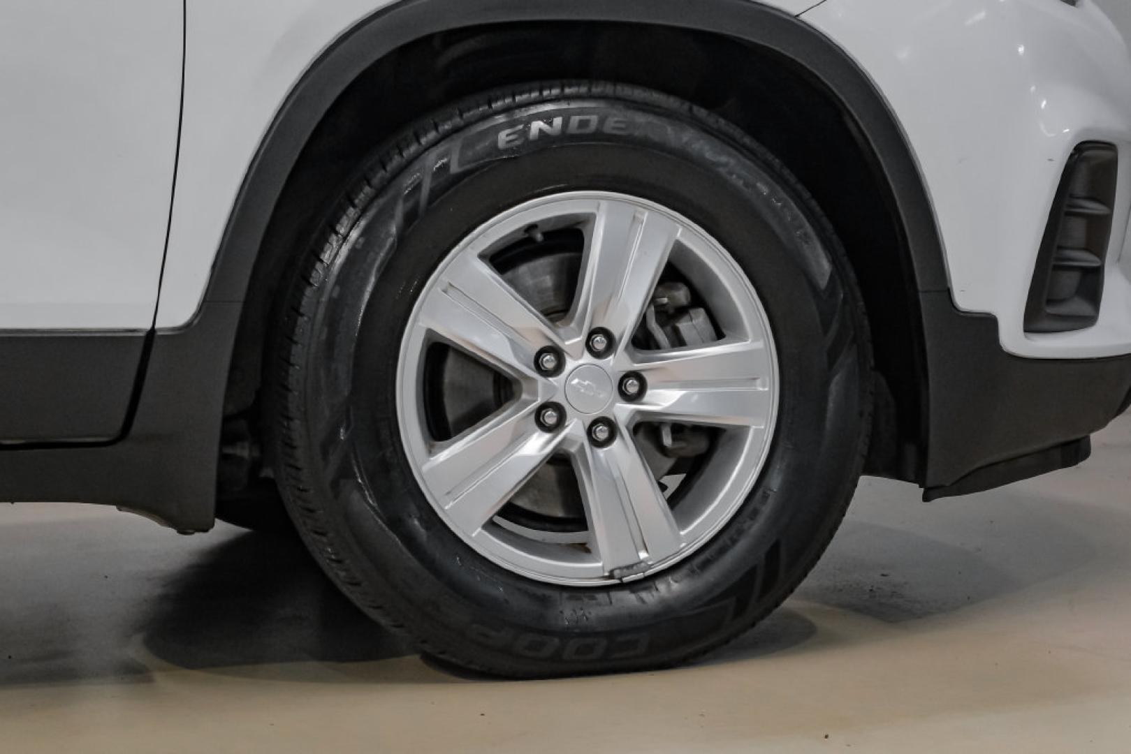 2019 Summit White /Black Chevrolet Trax LS (3GNCJKSB8KL) with an ECOTEC 1.4L I4 SMPI DOHC Turbocharged VVT engine, Automatic transmission, located at 15300 Midway Rd., Addison, TX, 75001, (972) 702-0011, 32.958321, -96.838074- Photo#61