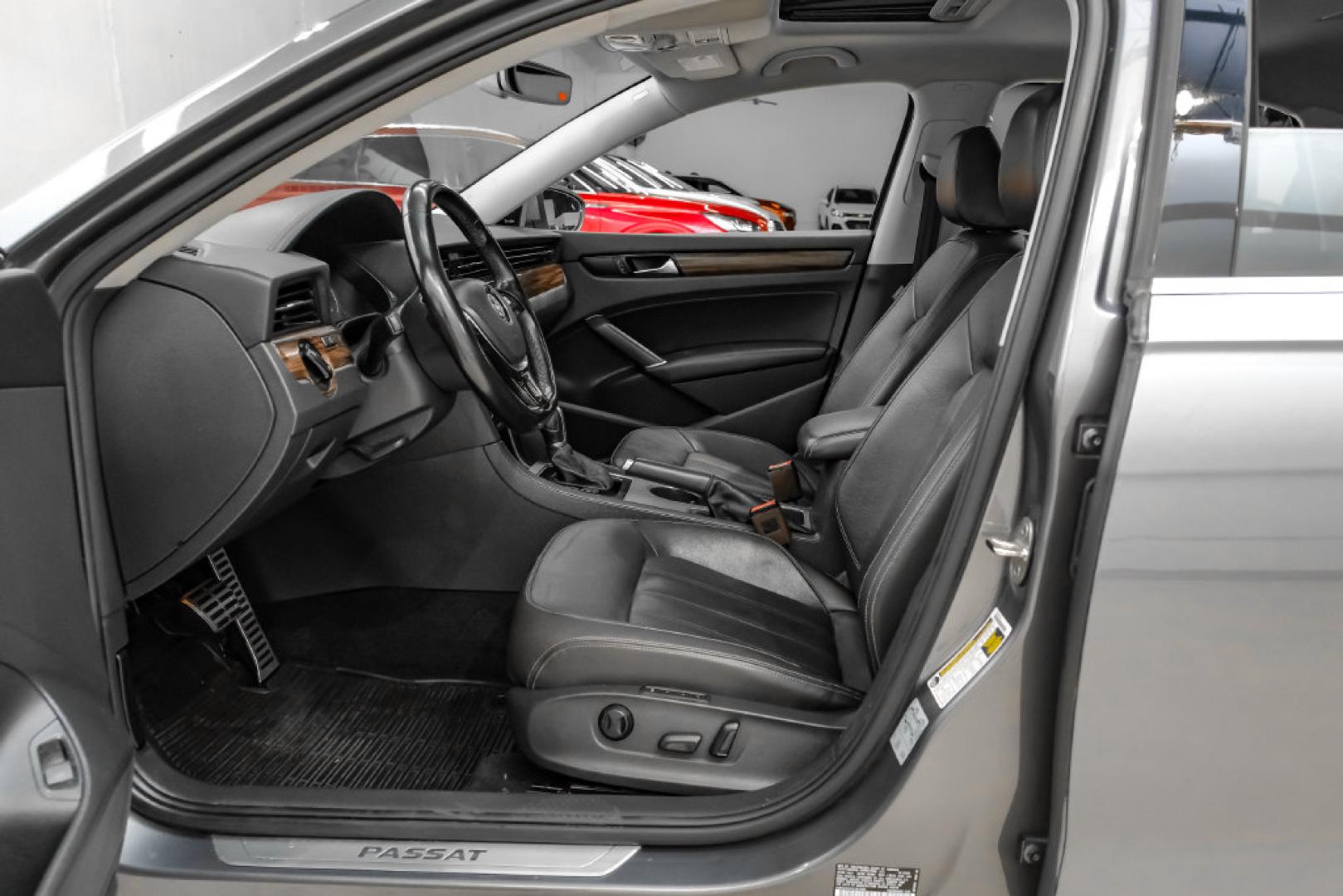 2020 Reflex Silver Metallic /Titan Black Volkswagen Passat 2.0T SEL (1VWCA7A31LC) with an 2.0L I4 TSI Turbocharged engine, Automatic transmission, located at 15300 Midway Rd., Addison, TX, 75001, (972) 702-0011, 32.958321, -96.838074- Photo#3