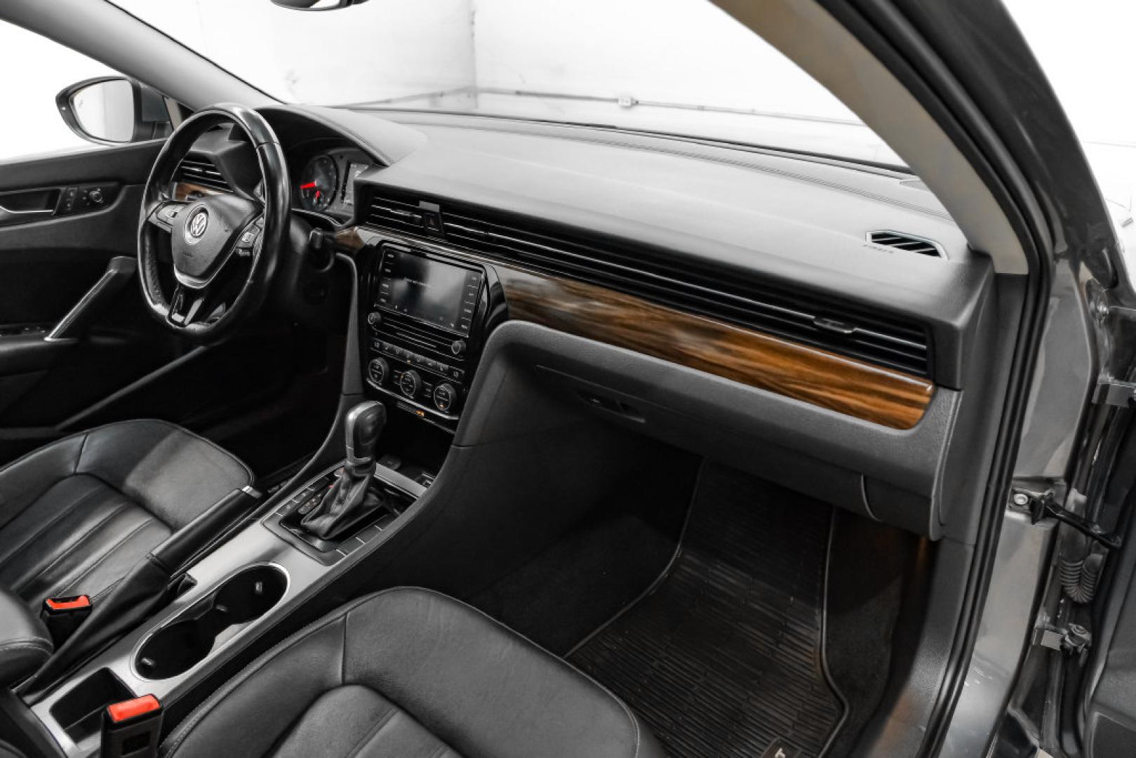 2020 Reflex Silver Metallic /Titan Black Volkswagen Passat 2.0T SEL (1VWCA7A31LC) with an 2.0L I4 TSI Turbocharged engine, Automatic transmission, located at 15300 Midway Rd., Addison, TX, 75001, (972) 702-0011, 32.958321, -96.838074- Photo#18
