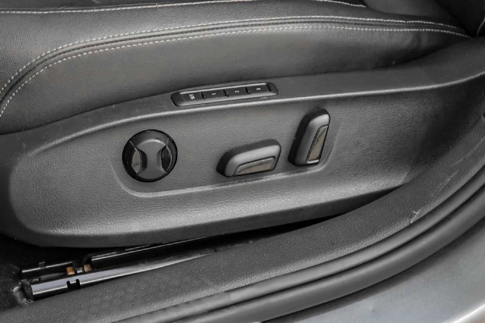 2020 Reflex Silver Metallic /Titan Black Volkswagen Passat 2.0T SEL (1VWCA7A31LC) with an 2.0L I4 TSI Turbocharged engine, Automatic transmission, located at 15300 Midway Rd., Addison, TX, 75001, (972) 702-0011, 32.958321, -96.838074- Photo#39