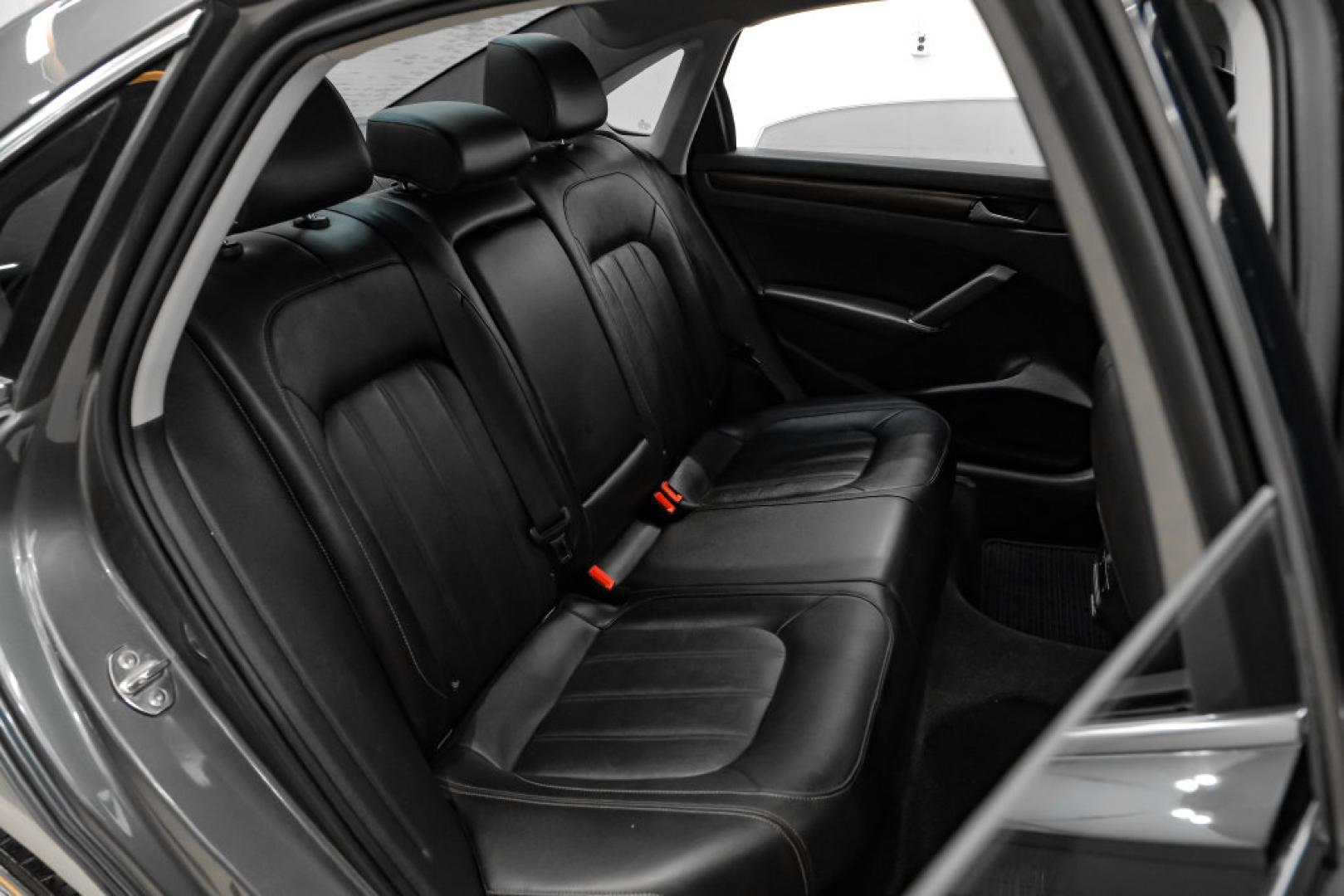 2020 Reflex Silver Metallic /Titan Black Volkswagen Passat 2.0T SEL (1VWCA7A31LC) with an 2.0L I4 TSI Turbocharged engine, Automatic transmission, located at 15300 Midway Rd., Addison, TX, 75001, (972) 702-0011, 32.958321, -96.838074- Photo#44