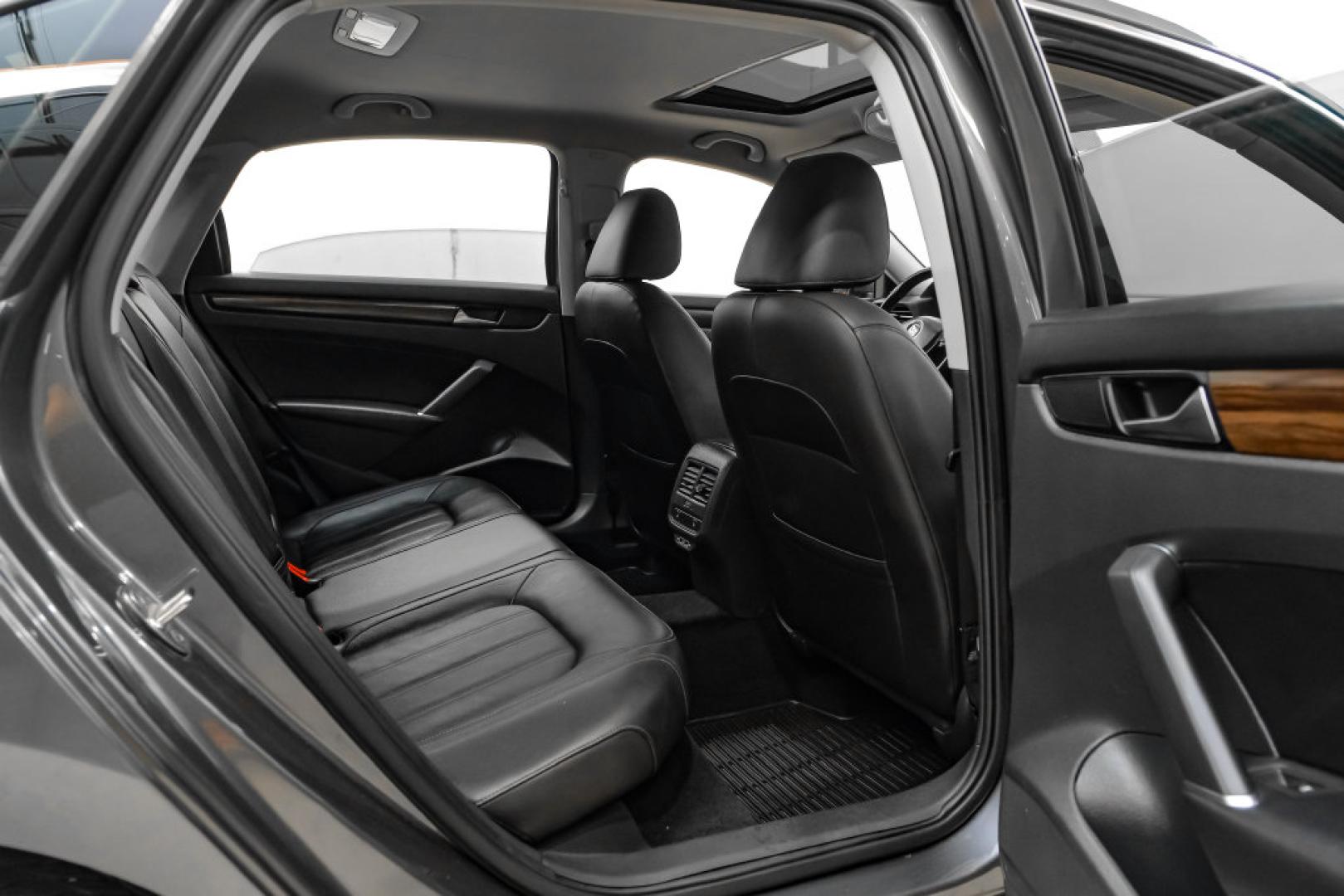 2020 Reflex Silver Metallic /Titan Black Volkswagen Passat 2.0T SEL (1VWCA7A31LC) with an 2.0L I4 TSI Turbocharged engine, Automatic transmission, located at 15300 Midway Rd., Addison, TX, 75001, (972) 702-0011, 32.958321, -96.838074- Photo#45