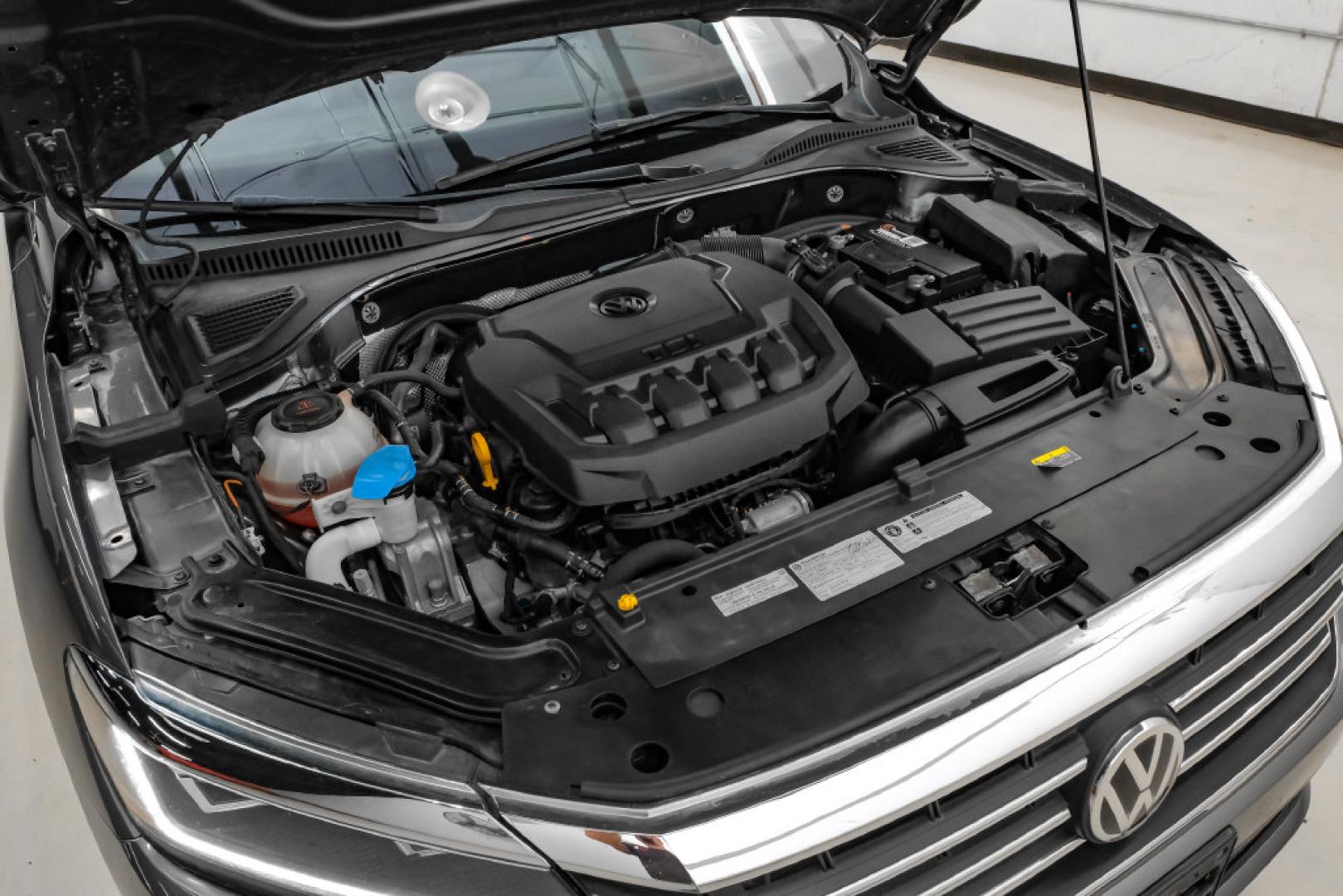2020 Reflex Silver Metallic /Titan Black Volkswagen Passat 2.0T SEL (1VWCA7A31LC) with an 2.0L I4 TSI Turbocharged engine, Automatic transmission, located at 15300 Midway Rd., Addison, TX, 75001, (972) 702-0011, 32.958321, -96.838074- Photo#61