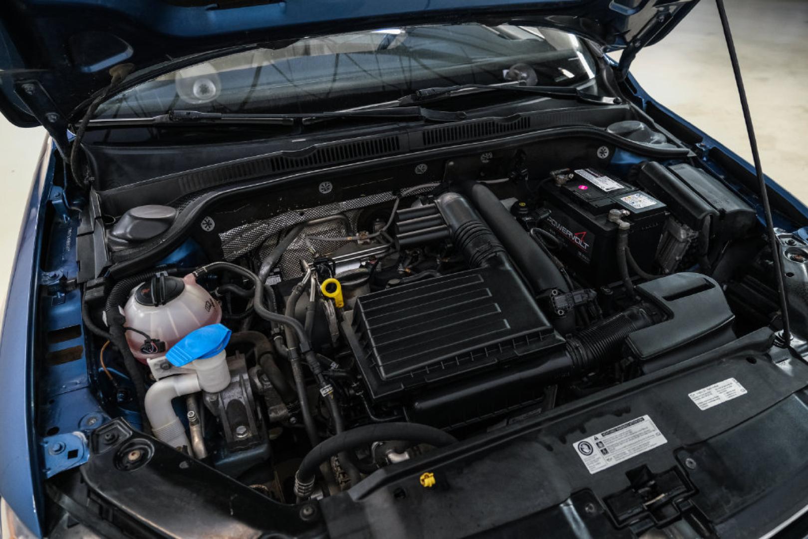 2017 Blue Metallic /Cornsilk Beige Volkswagen Jetta 1.4T SE (3VWB67AJ6HM) with an 1.4L TSI engine, Manual transmission, located at 15300 Midway Rd., Addison, TX, 75001, (972) 702-0011, 32.958321, -96.838074- Photo#52