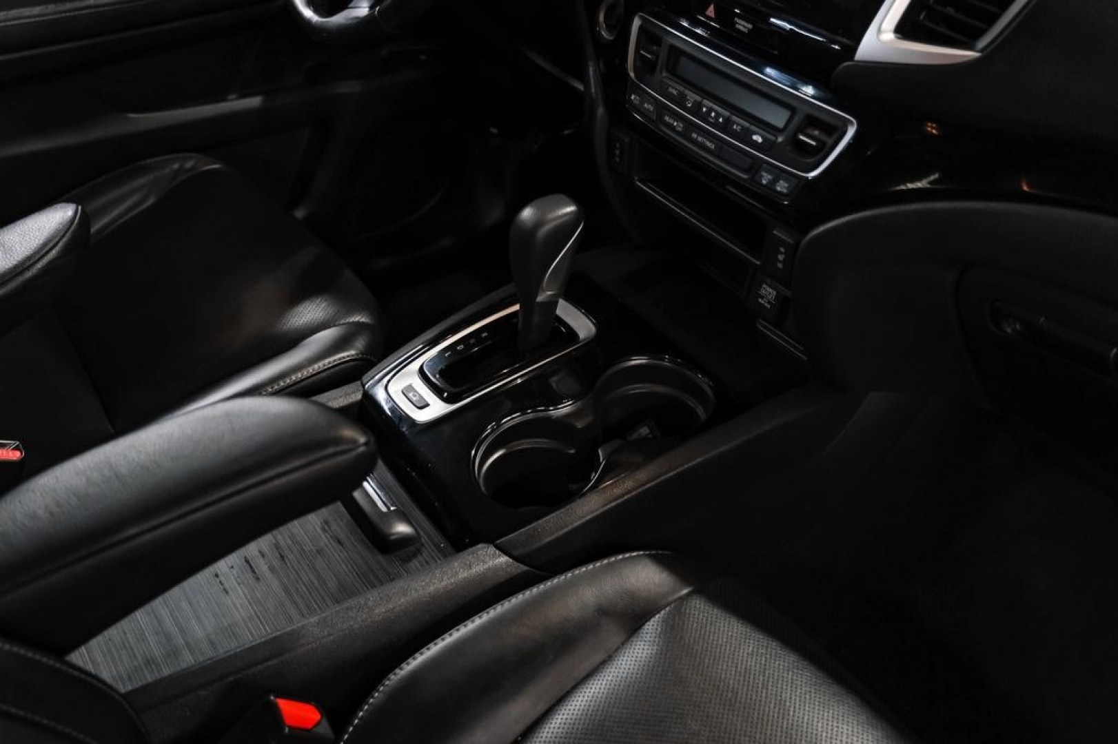 2019 Crystal Black Pearl /Black Honda Ridgeline RTL-E (5FPYK3F75KB) with an 3.5L V6 SOHC i-VTEC 24V engine, Automatic transmission, located at 15300 Midway Rd., Addison, TX, 75001, (972) 702-0011, 32.958321, -96.838074 - Photo#26