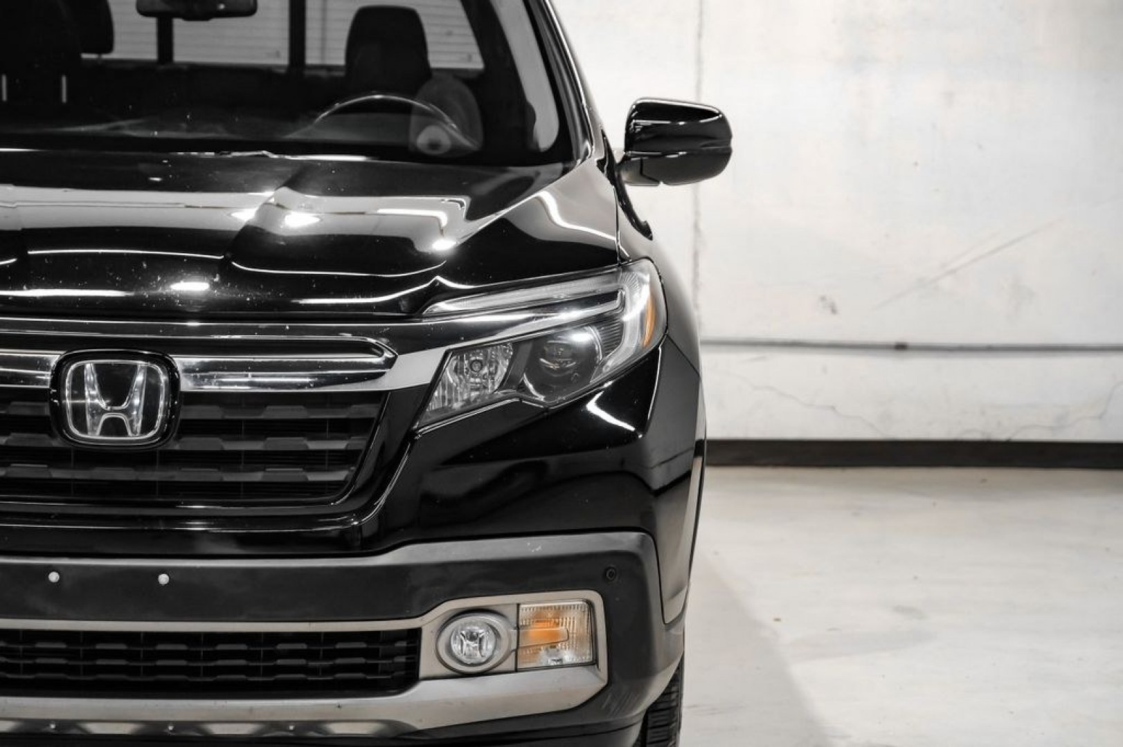 2019 Crystal Black Pearl /Black Honda Ridgeline RTL-E (5FPYK3F75KB) with an 3.5L V6 SOHC i-VTEC 24V engine, Automatic transmission, located at 15300 Midway Rd., Addison, TX, 75001, (972) 702-0011, 32.958321, -96.838074 - Photo#50