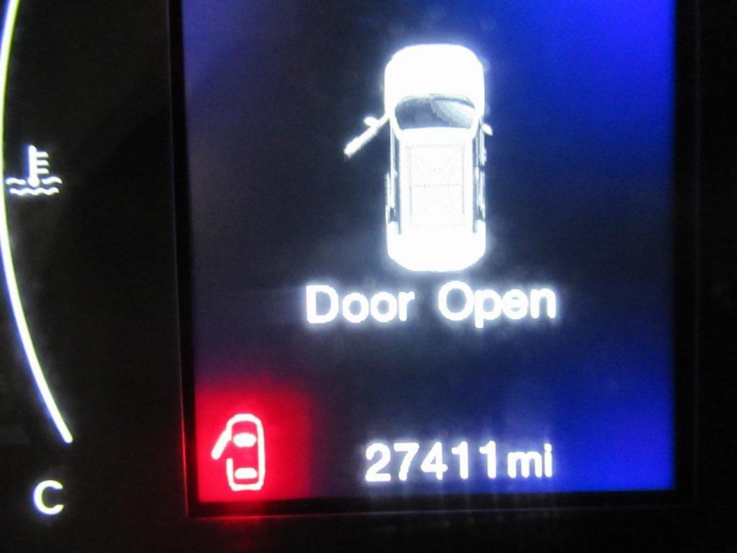 2020 Jetset Blue Clearcoat /Black Jeep Renegade Altitude (ZACNJABB7LP) with an 2.4L I4 engine, Automatic transmission, located at 15300 Midway Rd., Addison, TX, 75001, (972) 702-0011, 32.958321, -96.838074 - Introducing the 2020 Jeep Renegade Altitude, now available at Midway Auto Group in Addison, Texas. This compact SUV seamlessly blends rugged capability with modern design, making it an excellent choice for both urban commutes and off-road adventures.<br><br>Key Features:<br><br>Engine: 1.3L I4 Turbo - Photo#25
