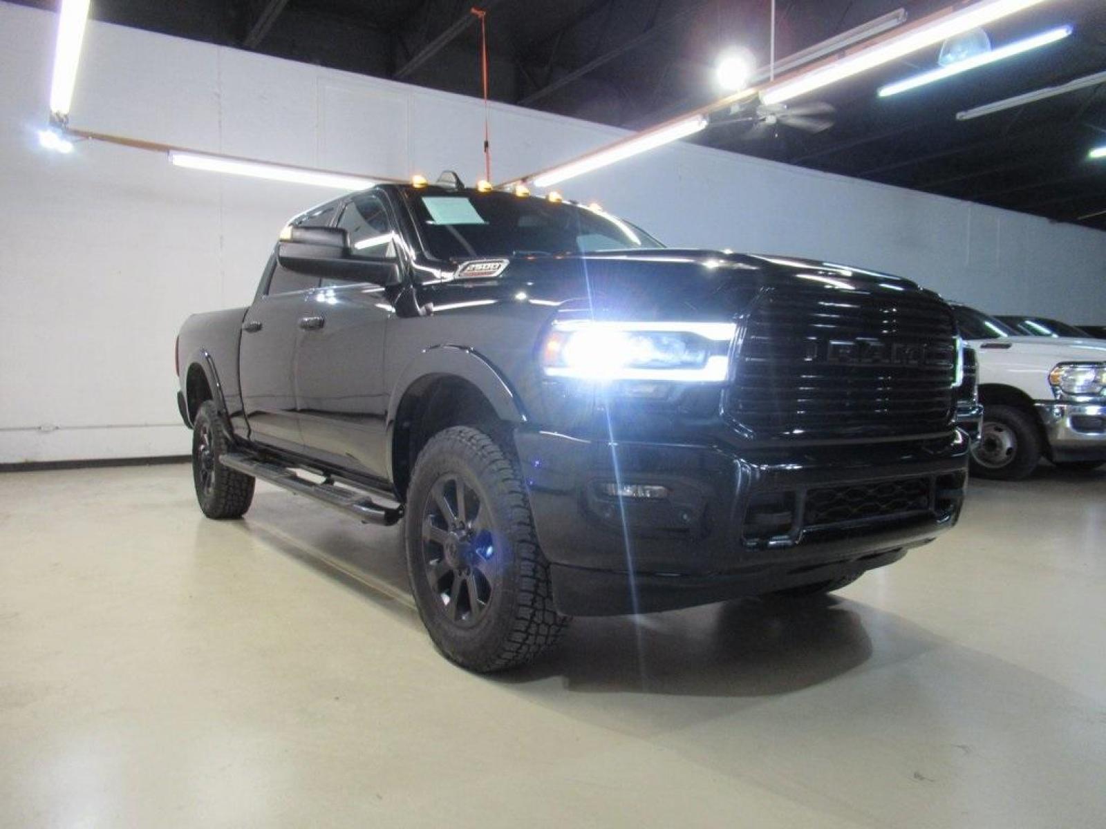 2019 Diamond Black Crystal Pearlcoat /Black Ram 2500 Laramie (3C6UR5FJ2KG) with an 6.4L Heavy Duty V8 HEMI w/MDS engine, Automatic transmission, located at 15300 Midway Rd., Addison, 75001, (972) 702-0011, 32.958321, -96.838074 - HOME OF THE NO HAGGLE PRICE - WHOLESALE PRICES TO THE PUBLIC!! 4WD, Premium Audio, Backup Camera, Leather Seats, Premium Wheels, 2500 Laramie, 4D Crew Cab, 6.4L Heavy Duty V8 HEMI w/MDS, 8-Speed Automatic, 4WD, Diamond Black Crystal Pearlcoat, Black Leather.<br><br>Diamond Black Crystal Pearlcoat 20 - Photo #1