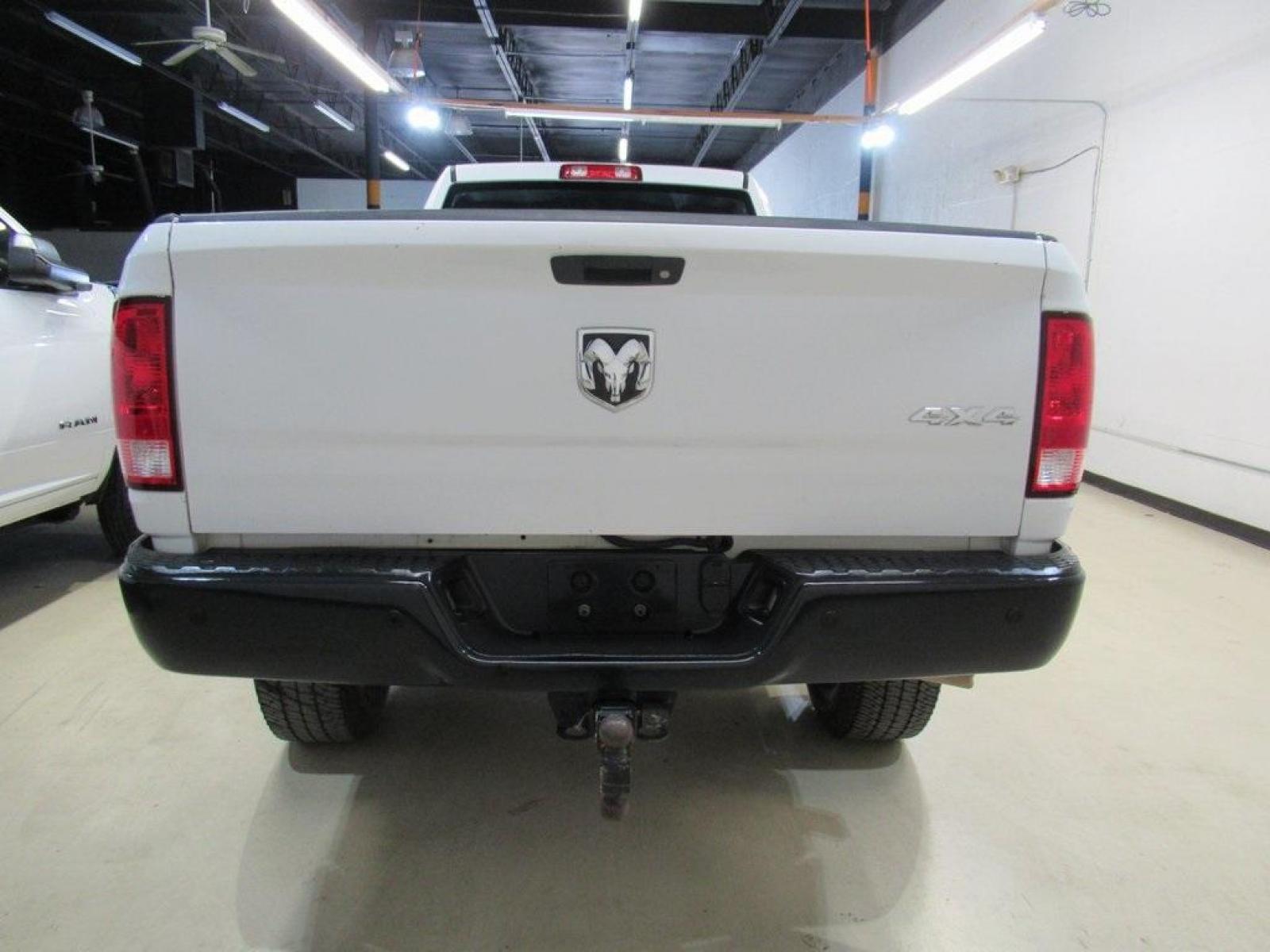2017 Bright White Clearcoat /Black Ram 2500 Tradesman (3C6UR5HL4HG) with an Cummins 6.7L I6 Turbodiesel engine, Automatic transmission, located at 15300 Midway Rd., Addison, 75001, (972) 702-0011, 32.958321, -96.838074 - Photo #7