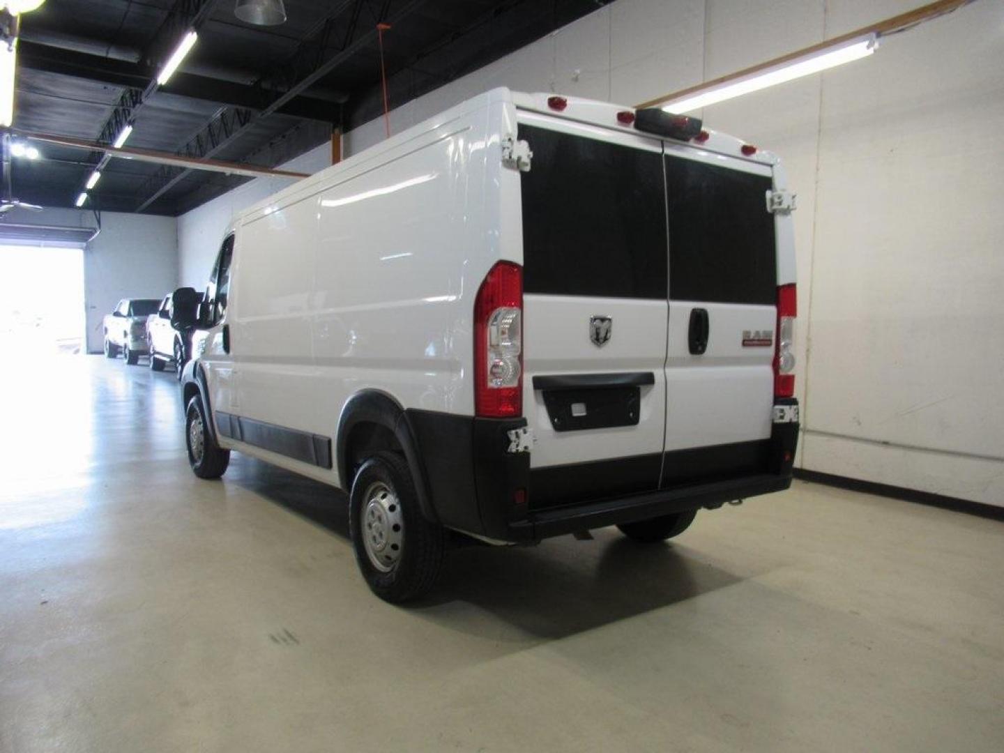 2020 Bright White Clearcoat /Black Ram ProMaster 1500 Low Roof (3C6TRVAGXLE) with an 3.6L V6 24V VVT engine, Automatic transmission, located at 15300 Midway Rd., Addison, TX, 75001, (972) 702-0011, 32.958321, -96.838074 - HOME OF THE NO HAGGLE PRICE - WHOLESALE PRICES TO THE PUBLIC!! Backup Camera, ProMaster 1500 Low Roof, 3D Cargo Van, 3.6L V6 24V VVT, 6-Speed Automatic, FWD, Bright White Clearcoat, Black Vinyl.<br><br>Bright White Clearcoat 2020 Ram ProMaster 1500 Low Roof<br><br>Recent Arrival!<br><br><br>At Midwa - Photo#3