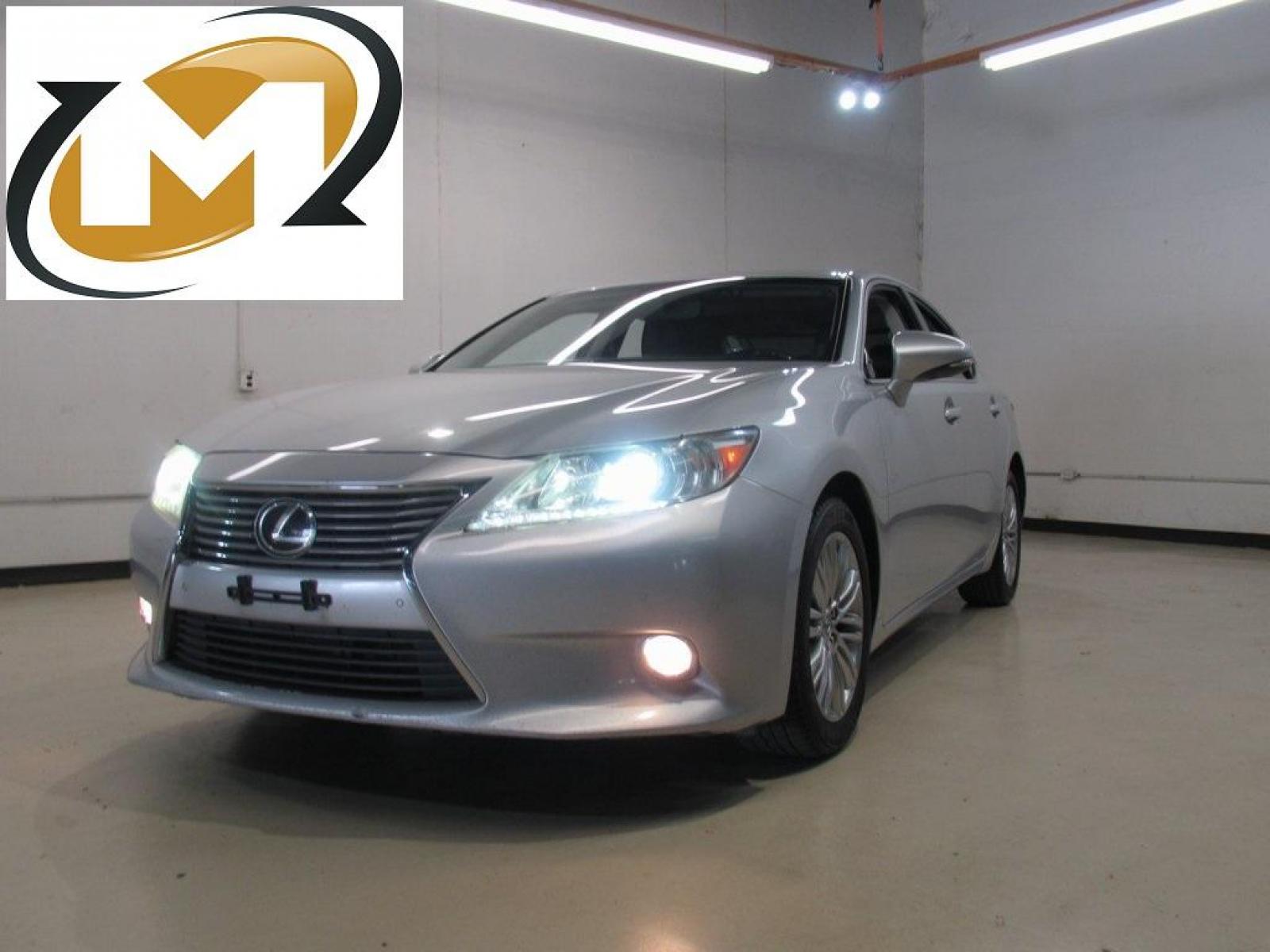 2013 Silver Lining Metallic /Light Gray Lexus ES 350 (JTHBK1GG8D2) with an 3.5L V6 DOHC Dual VVT-i 24V engine, Automatic transmission, located at 15300 Midway Rd., Addison, 75001, (972) 702-0011, 32.958321, -96.838074 - HOME OF THE NO HAGGLE PRICE - WHOLESALE PRICES TO THE PUBLIC!! Navigation, ES 350, 4D Sedan, 3.5L V6 DOHC Dual VVT-i 24V, 6-Speed Automatic with Sequential Shift ECT-i, FWD, Silver, Light Gray Leather.<br><br>Silver 2013 Lexus ES 350<br><br>Recent Arrival! 21/31 City/Highway MPG<br><br>Awards:<br> - Photo #0