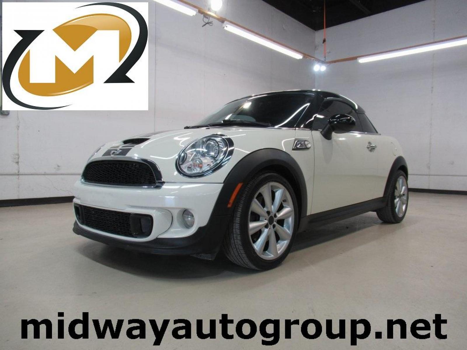 2015 Pepper White /Carbon Black MINI Cooper S Base (WMWSX3C52FT) with an 1.6L I4 DOHC 16V Turbocharged engine, Automatic transmission, located at 15300 Midway Rd., Addison, 75001, (972) 702-0011, 32.958321, -96.838074 - HOME OF THE NO HAGGLE PRICE - WHOLESALE PRICES TO THE PUBLIC!! 2D Coupe, 1.6L I4 DOHC 16V Turbocharged, 6-Speed Automatic Steptronic, FWD, Pepper White, Carbon Black Artificial Leather.<br><br>Pepper White 2015 MINI Cooper S<br><br>25/34 City/Highway MPG<br><br><br>At Midway Auto Group, we strive to - Photo #0